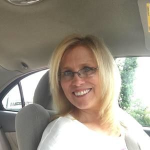 Meet your Posher, Deborah